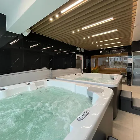 Sloneczny - Baseny, Sauny, Jacuzzi, Sala Zabaw, Do Plazy 400m Plaskie Dojscie Appartement *